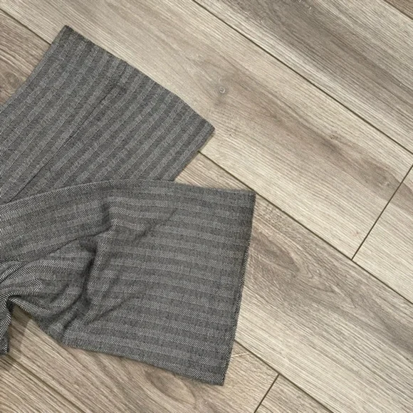 NEW YORK & CO Black/White Pull-On Dress Pants-M - Picture 7 of 10